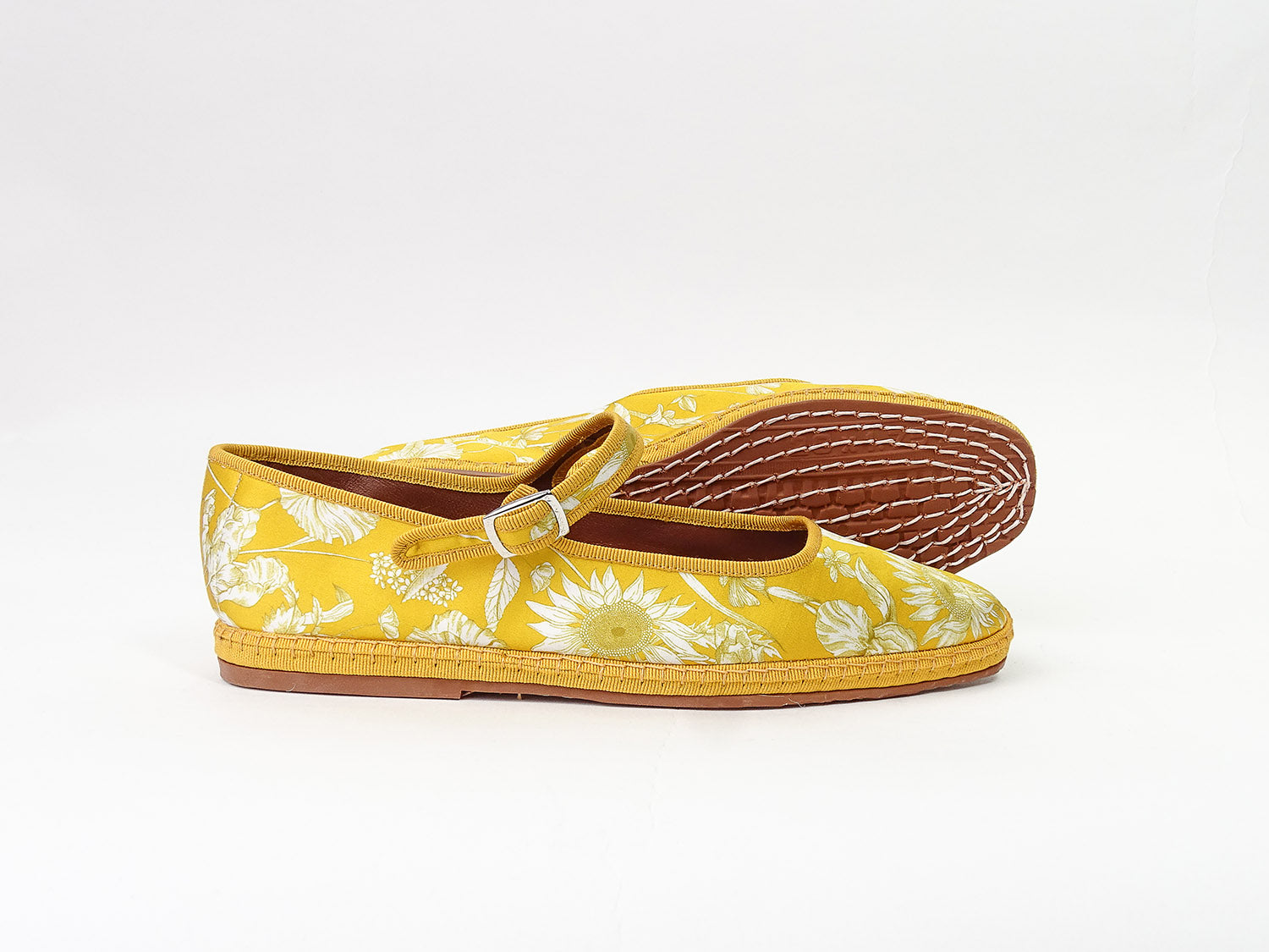 Mary Jane in seta di Liberty London, gold floral