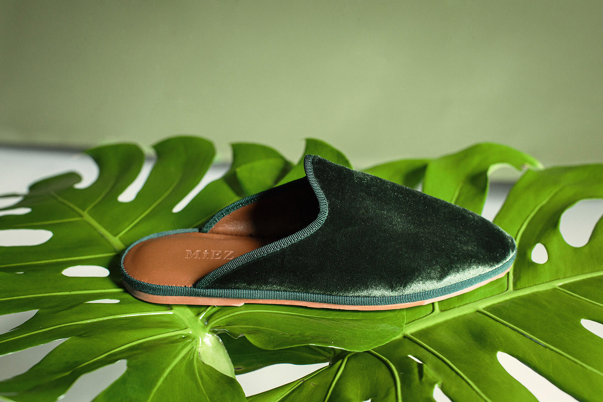 Sabot in velluto, olive